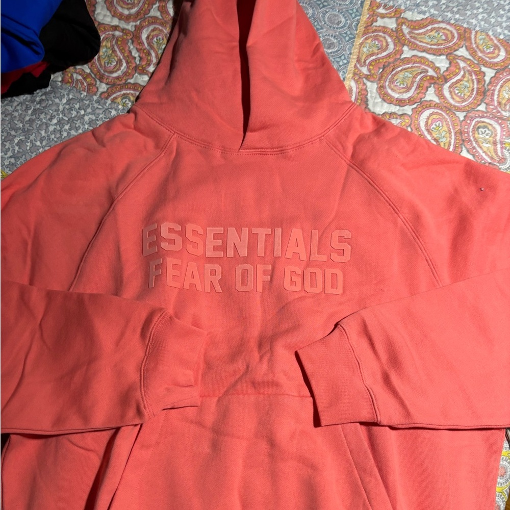 BN CORAL ESSENTIALS SWEATSHIRT